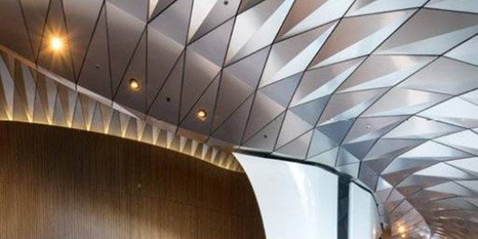 royal-bond-accueil-revetement-interieur-exterieur_0000s_0000_royal-bond-accueil-revetement-interieur (4)