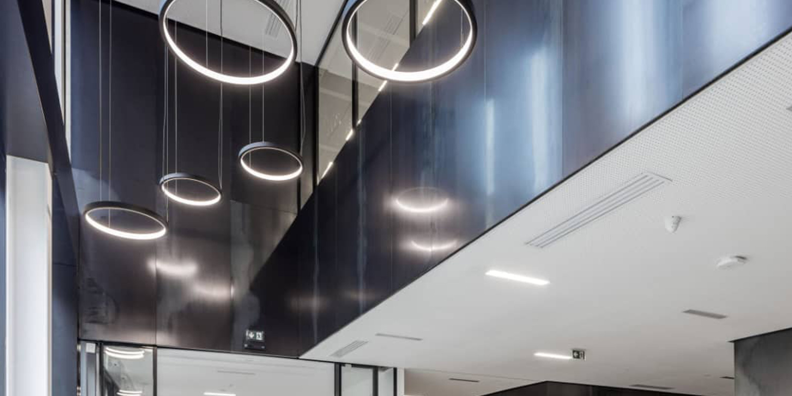 royal-bond-accueil-revetement-interieur-exterieur_0000s_0001_royal-bond-accueil-revetement-interieur (3)