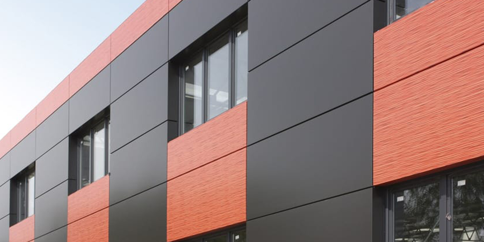 royal-bond-accueil-revetement-interieur-exterieur_0002s_0002_royal-bond-accueil-revetement-interieur-exterieur.jpeg (4)